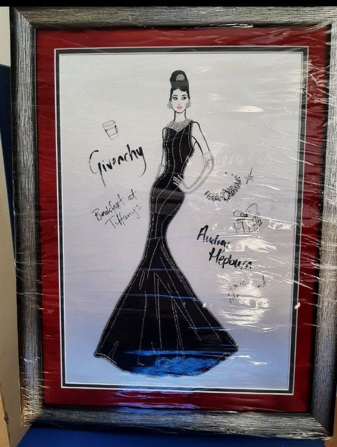 Fashion House, Complete kit triptych for DIY embroidery with beads, Kit