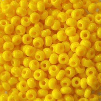 Yellow natural opaque, Czech beads