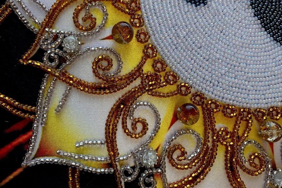 Yin Yang, Complete kit for DIY embroidery with beads and decorative elements, Kit