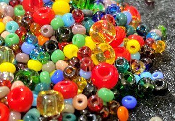 Mix of vintage Czech beads