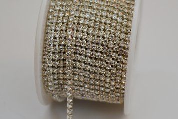 Стразовий ланцюжок crystal у світлому сріблі з відстанню в 0,5 мм (2,3 мм) 002SS8-10см фото