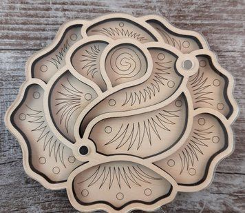 Bead organizer with lid for 12 cells, Rose