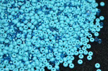 Mix of vintage Czech beads