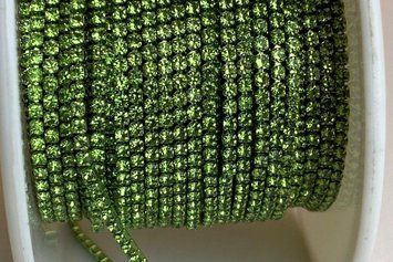 Chrizolite Rhinestone Chain in Rhinestone Colored Frame, Thick (1,5mm)