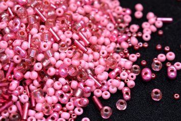 Mix of vintage Czech beads