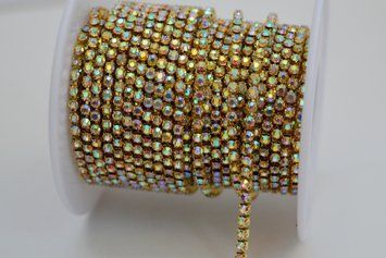 Rhinestone chain crystal AB+ in gold with a distance of 0,5 mm (2,3 mm)